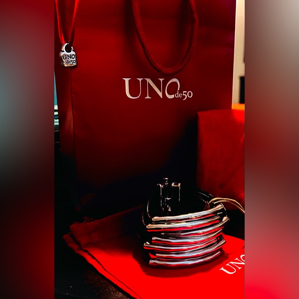 UNO de 50 Silver and leather Bracelet